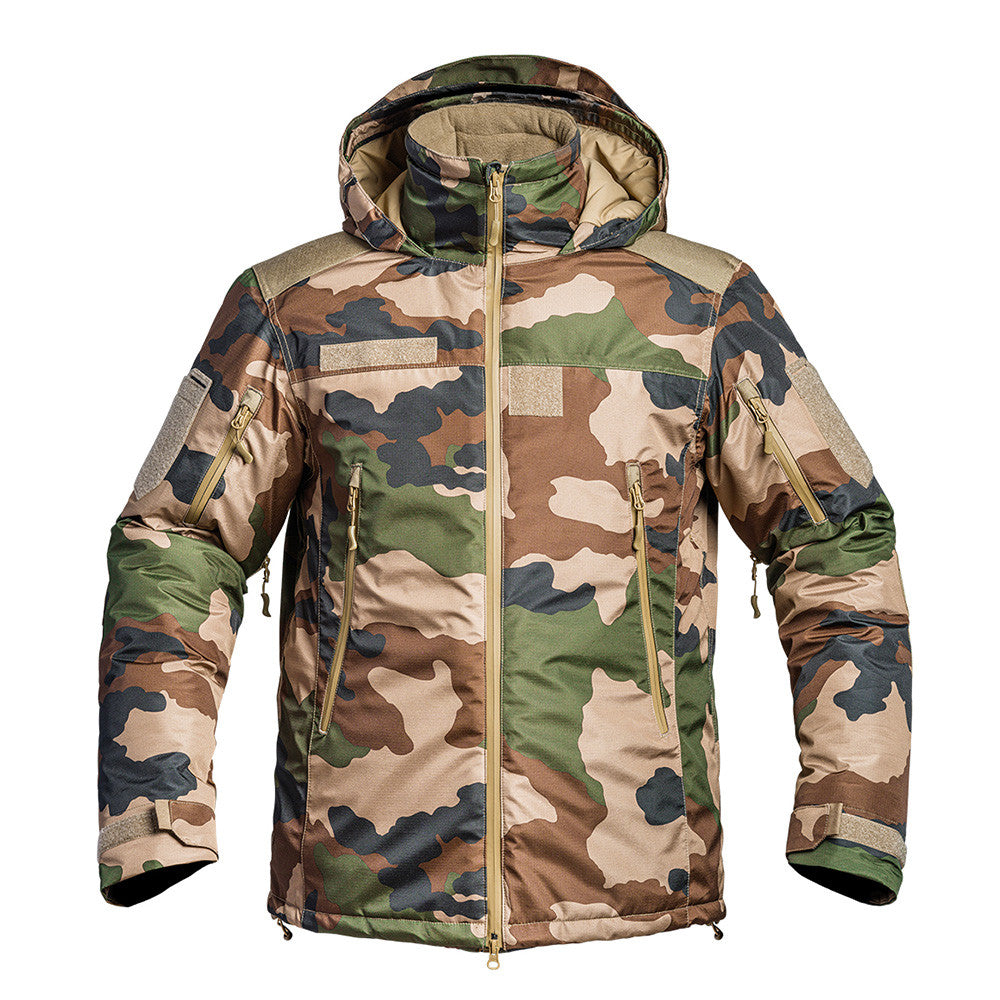 Parka militaire Hardshell Fighter XMF 200 en tissu Ripstop résistant, conçue par A10 Equipment avec technologies HEAT PROTECT et HARD-SHELL pour une protection thermique optimale.