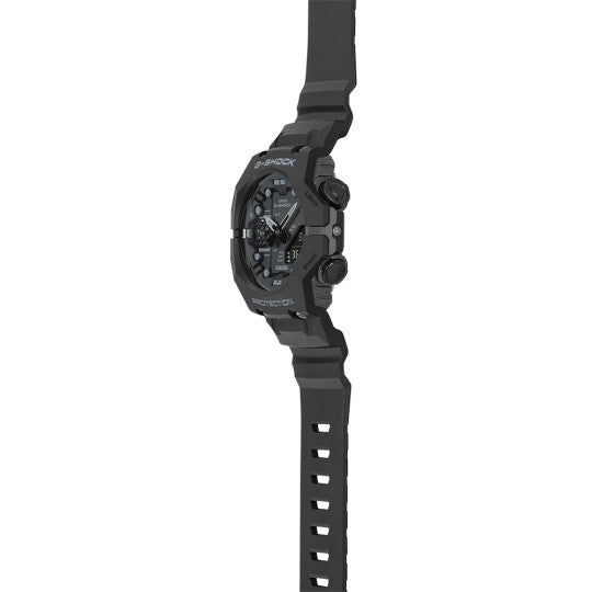 Montre G-Shock GA-B001-1AER noire de Casio avec connexion Bluetooth, calendrier automatique, heure universelle, et résistance à l'eau.