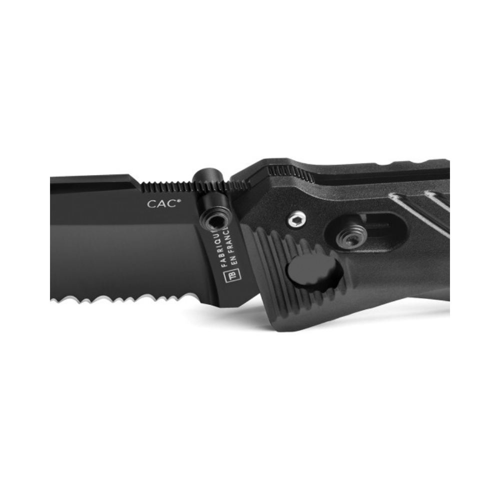 Couteau pliant Cac de TB Outdoor avec lame mixte, coupe-sangle, tire-bouchon et manche chevron