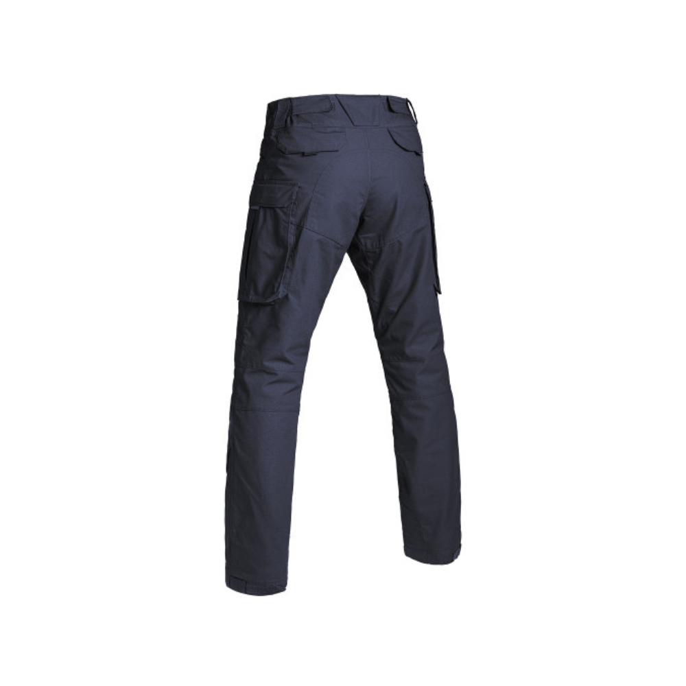 Le pantalon V2 FIGHTER d'A10 EQUIPMENT, robuste et ergonomique, adapté pour les opérations militaires, avec renforts en CORDURA et traitement TEFLON et IR-PROTECT