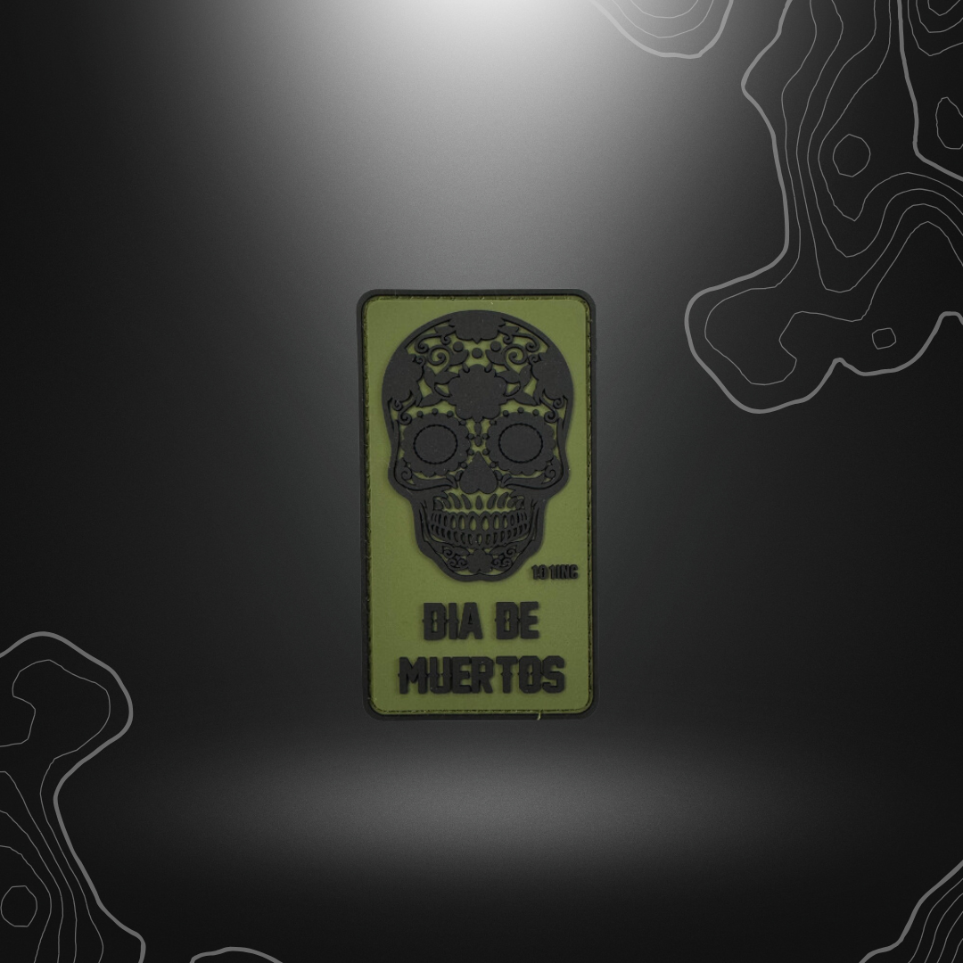 Patch PVC représentant le Dia de Muertos, une fête traditionnelle mexicaine, en basse visibilité