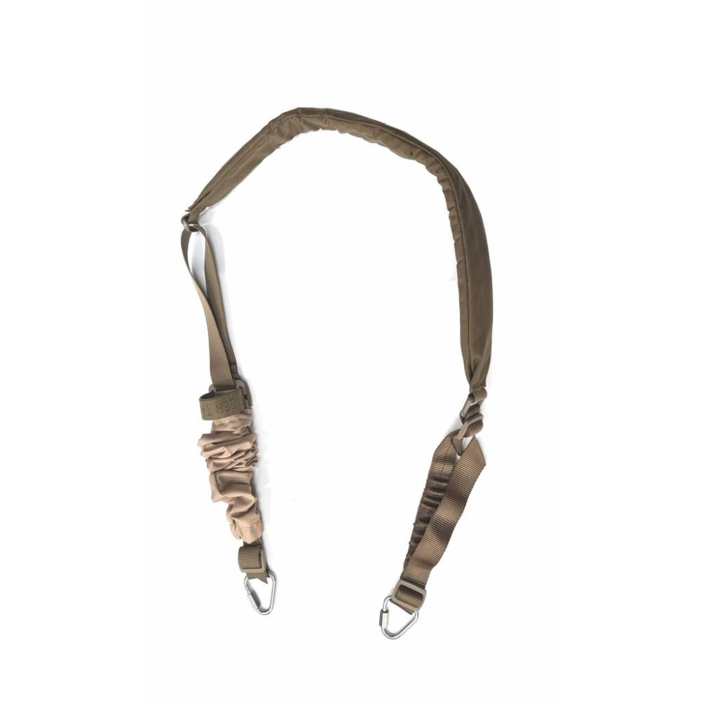 Sangle Minimi TT-MSG-CB Coyote par Tiger Tailor, adaptée pour mitrailleuses Minimi 5,56 et 7,62 françaises, avec protection thermique et rembourrage confortable