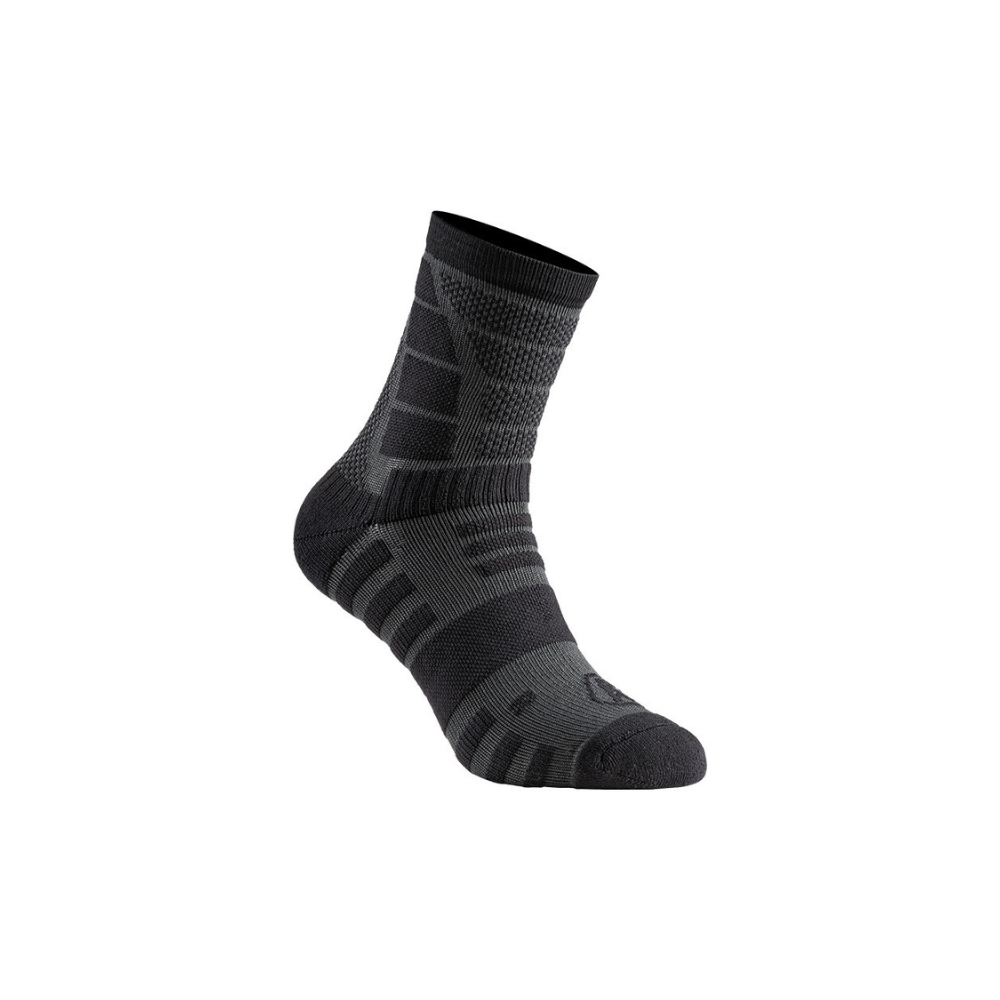 Chaussettes Impact 7 Summer de A10 Equipment en laine mérinos thermorégulantes et confortables