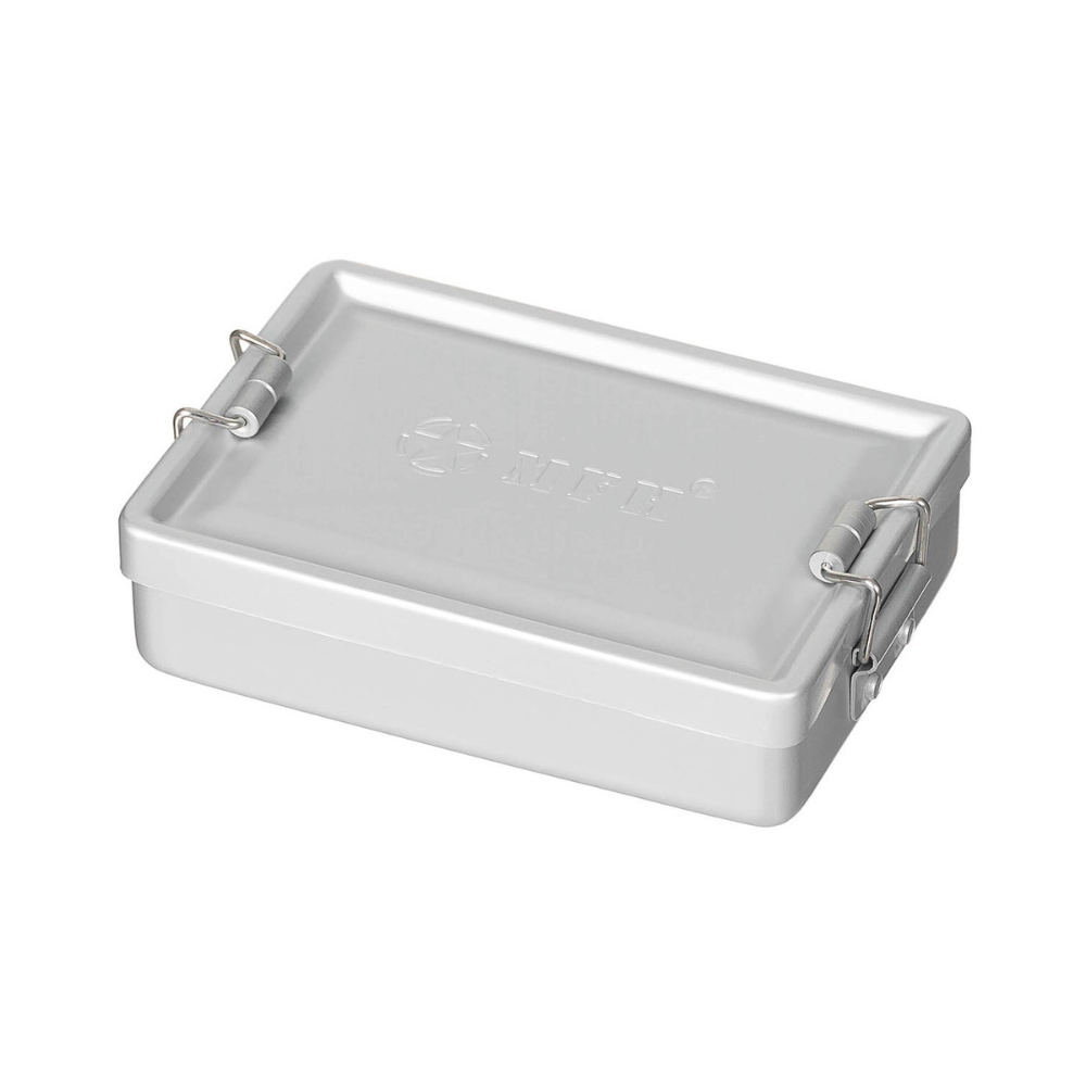 Boîte en aluminium étanche MFH avec couvercle à joint en caoutchouc et fermeture latérale utilisable comme poignée, dimensions 13.3 x 9.2 x 3.
