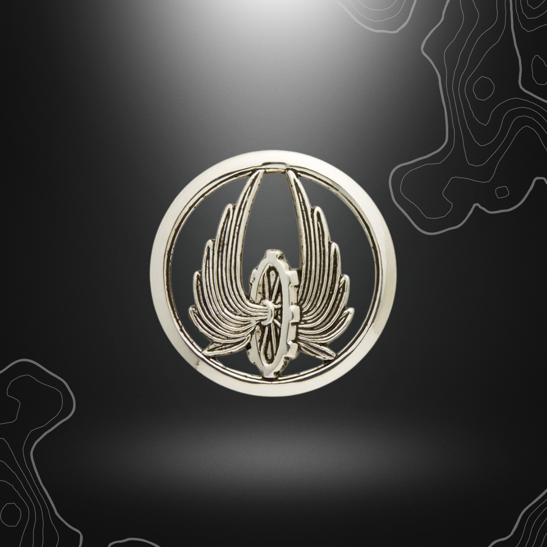 Argent insigne de béret de train