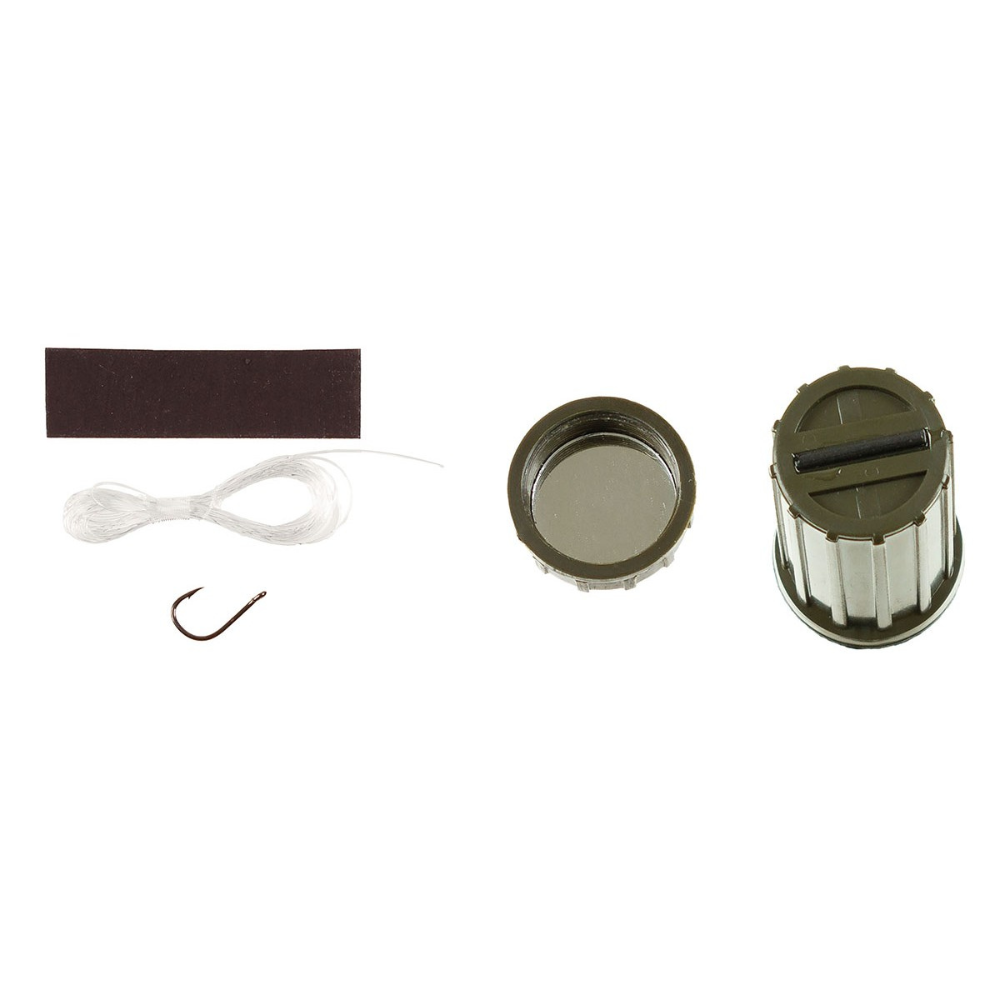 Boîte étanche couleur vert olive de la marque MFH avec bouchon à vis, miroir intégré, ligne de pêche, hameçon et allume-feu, dimensions extérieures 8 x