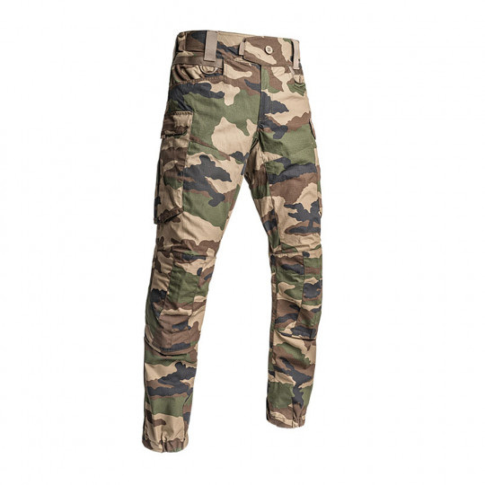 Image du pantalon de combat FIGHTER CAM CE par A10 EQUIPMENT, renforcé et ergonomique avec traitement TEFLON et IR-PROTECT.