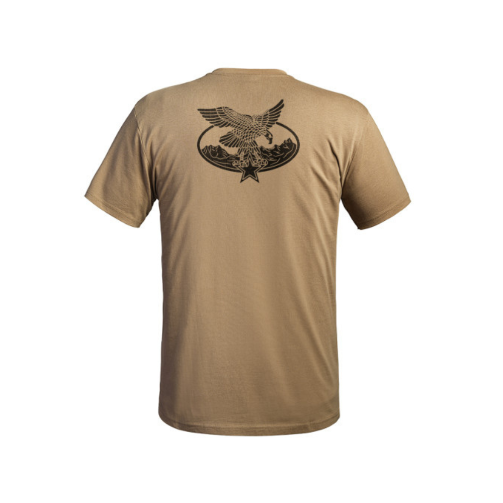 Logo Troupes de Montagne sur t-shirt vert olive résistant en coton