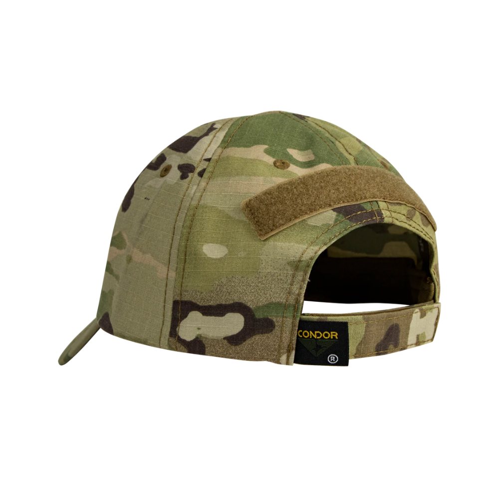 Alt tag: Casquette tactique Condor en MultiCam, adaptée à divers environnements, personnalisable et fabriquée dans un mélange durable de polyester et de coton.