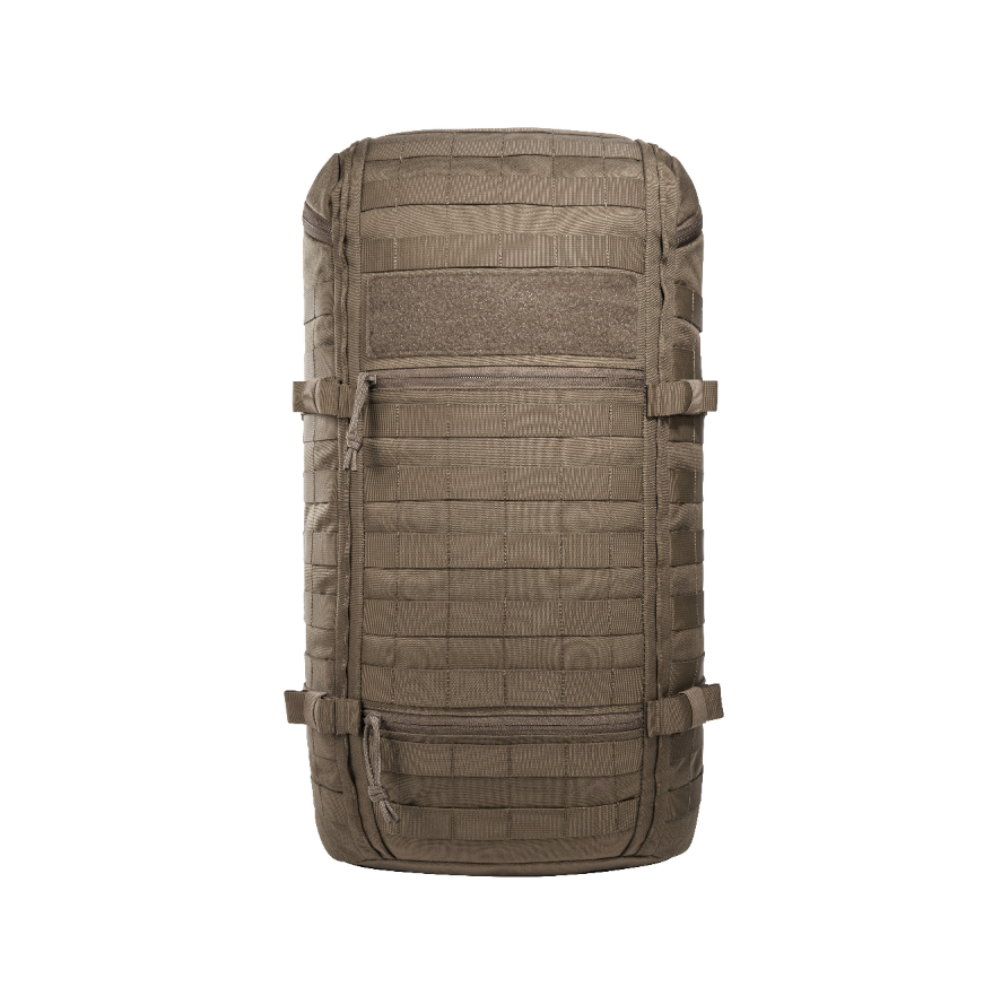 Sac à dos modulable TT Base Pack Top Load 30 Coyote de Tasmanian Tiger avec capacité de 30 litres, système MOLLE pour extension individuelle et compatible avec les systèmes d'hydratation.