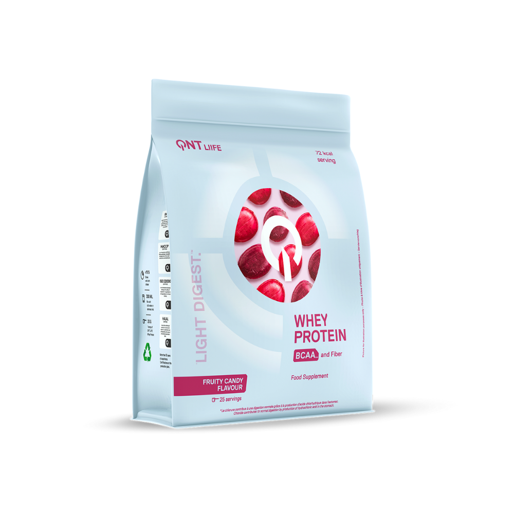 Pot de protéine Whey Light Digest saveur bonbon fruité de QNT pour amélioration des performances sportives, perte de poids et récupération musculaire