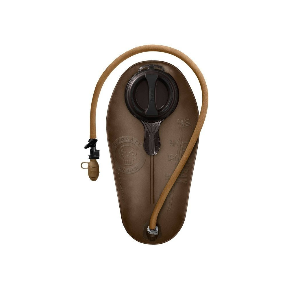 ArmorBak Crux 3L Multicam, réservoir d'hydratation Camelbak avec système d'attache rapide, isolation thermique et capacité de 3 litres pour une hydratation optimale lors des activ