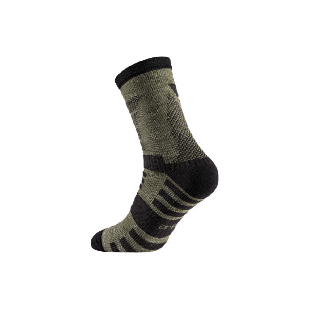 Chaussettes Impact 9 pouces Winter de A10 Equipment, conçues en laine mérinos pour un confort thermorégulé et durable par temps froid