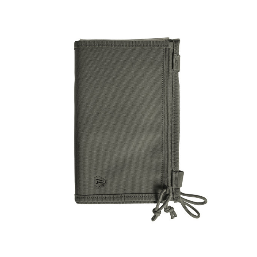 Porte-carte EXPÉDITION avec poche de rangement de A10 Equipment, résistant et compact, parfait pour le plein air