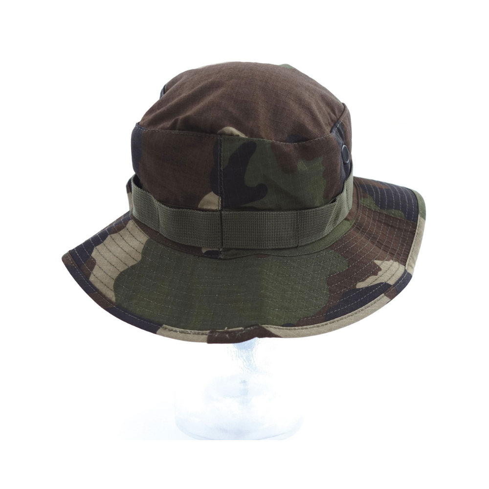 Chapeau de brousse militaire camouflage CE, solide et déperlant, avec oeillets d'aération