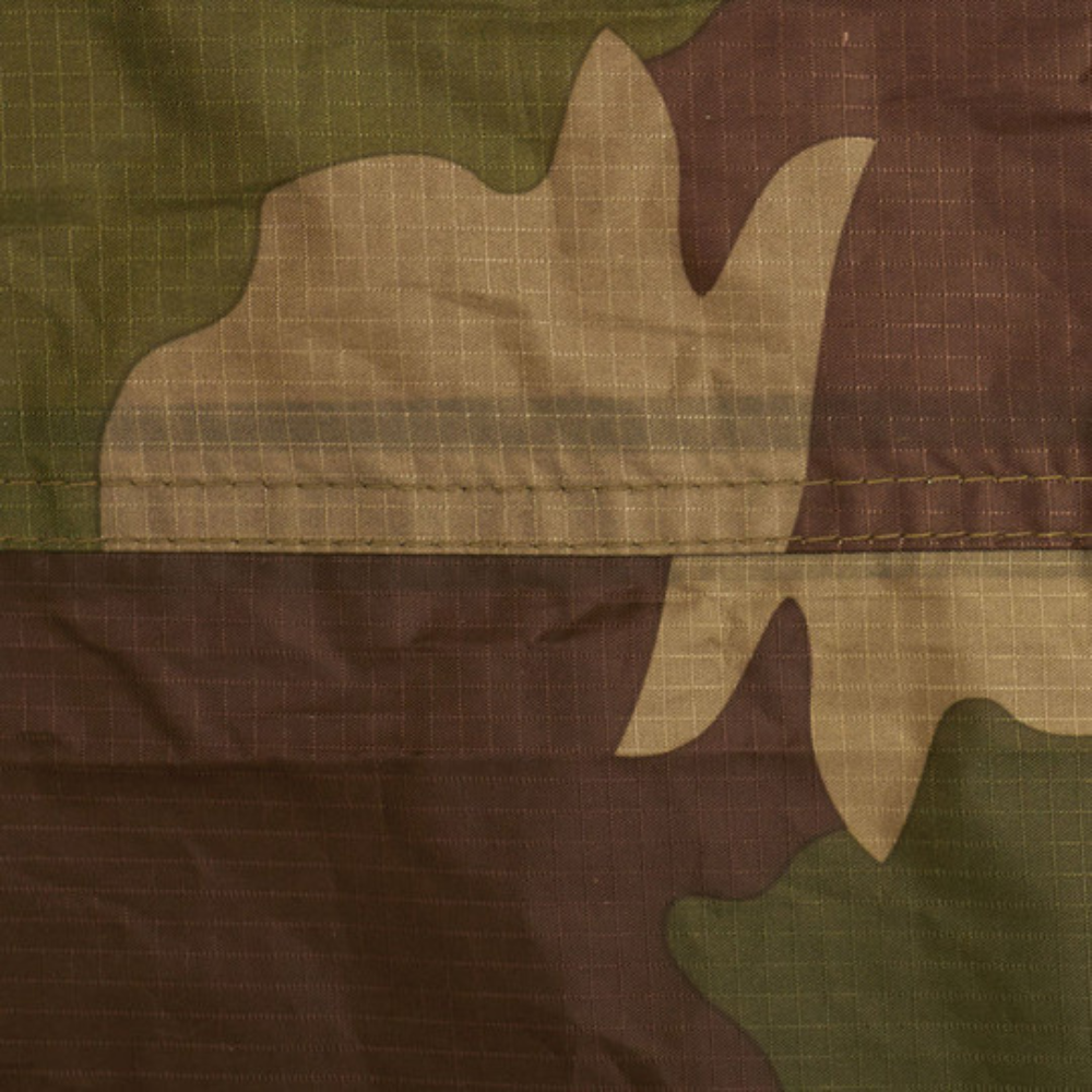 Robuste bâche de terrain EXPÉDITION 3x3m de A10 EQUIPEMENT, imperméable et légère, fabriquée en tissu Ripstop avec technologie LIGHT-SHELL et enduction