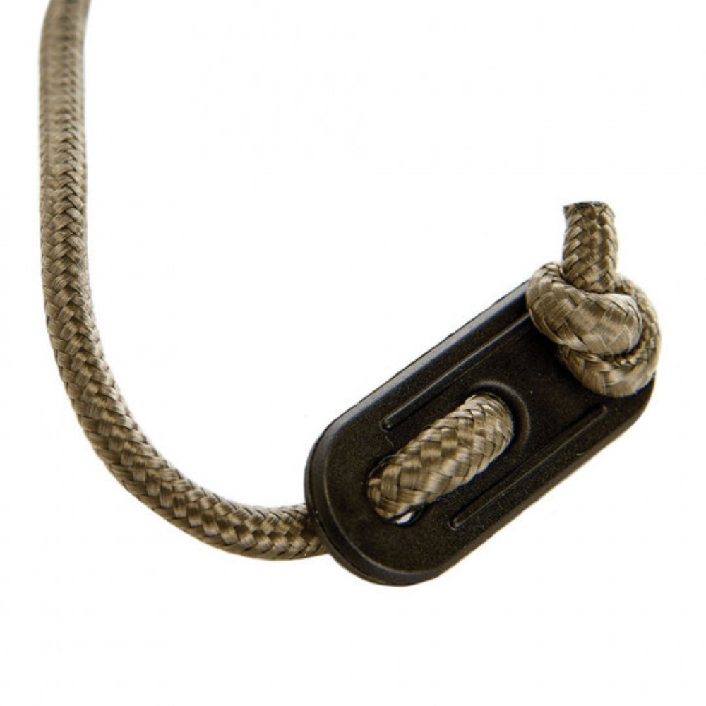 Kit de fixation pour bâche terrain EXPÉDITION d'A10 Equipment avec cordes en nylon et piquets en métal résistants