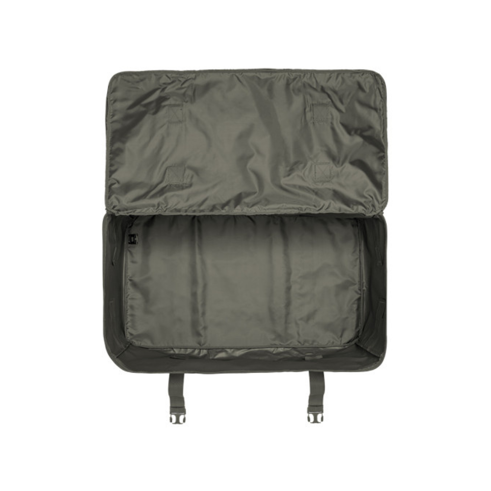 Robuste cantine souple TRANSALL 160L de A10 EQUIPMENT, idéale pour le transport sur le terrain, fabriquée en polyester résistant et dotée d'un large compartiment central