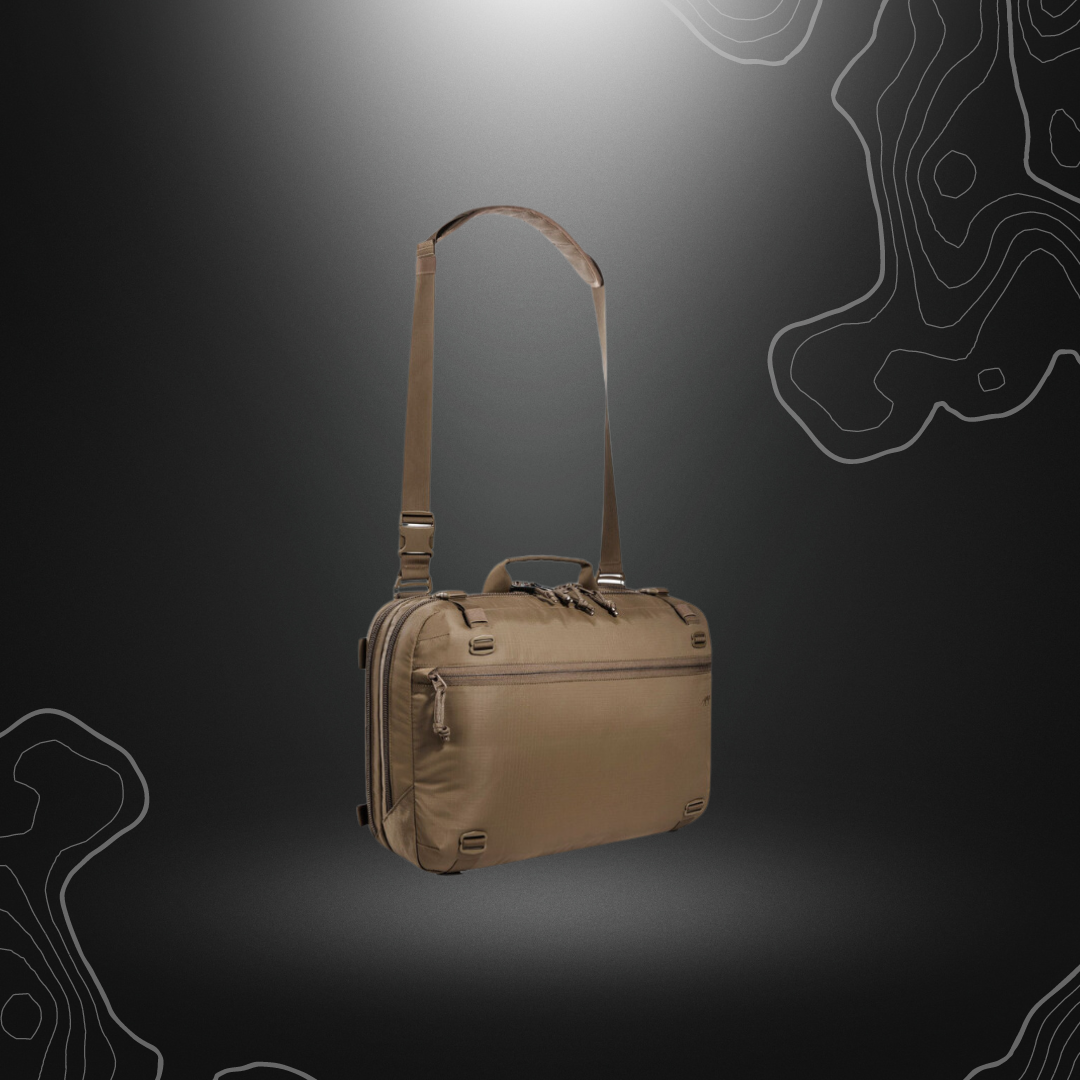 Sac à bandoulière compressible Tasmanian Tiger TT Shoulder Bag Coyote avec deux compartiments principaux verrouillables et système MOLLE