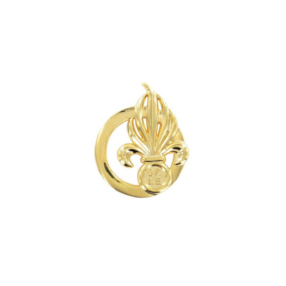 Alt tag pour insigne doré de béret de la Légion GRLE