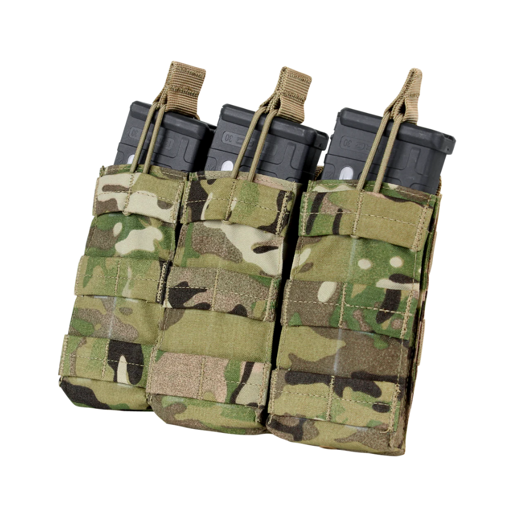 Porte-chargeur triple M4/M16 MultiCam de Condor avec ouverture par le haut pour un accès rapide aux munitions, équipé de camouflage Crye-Precision et compatible avec tout équipement tactique MOLLE