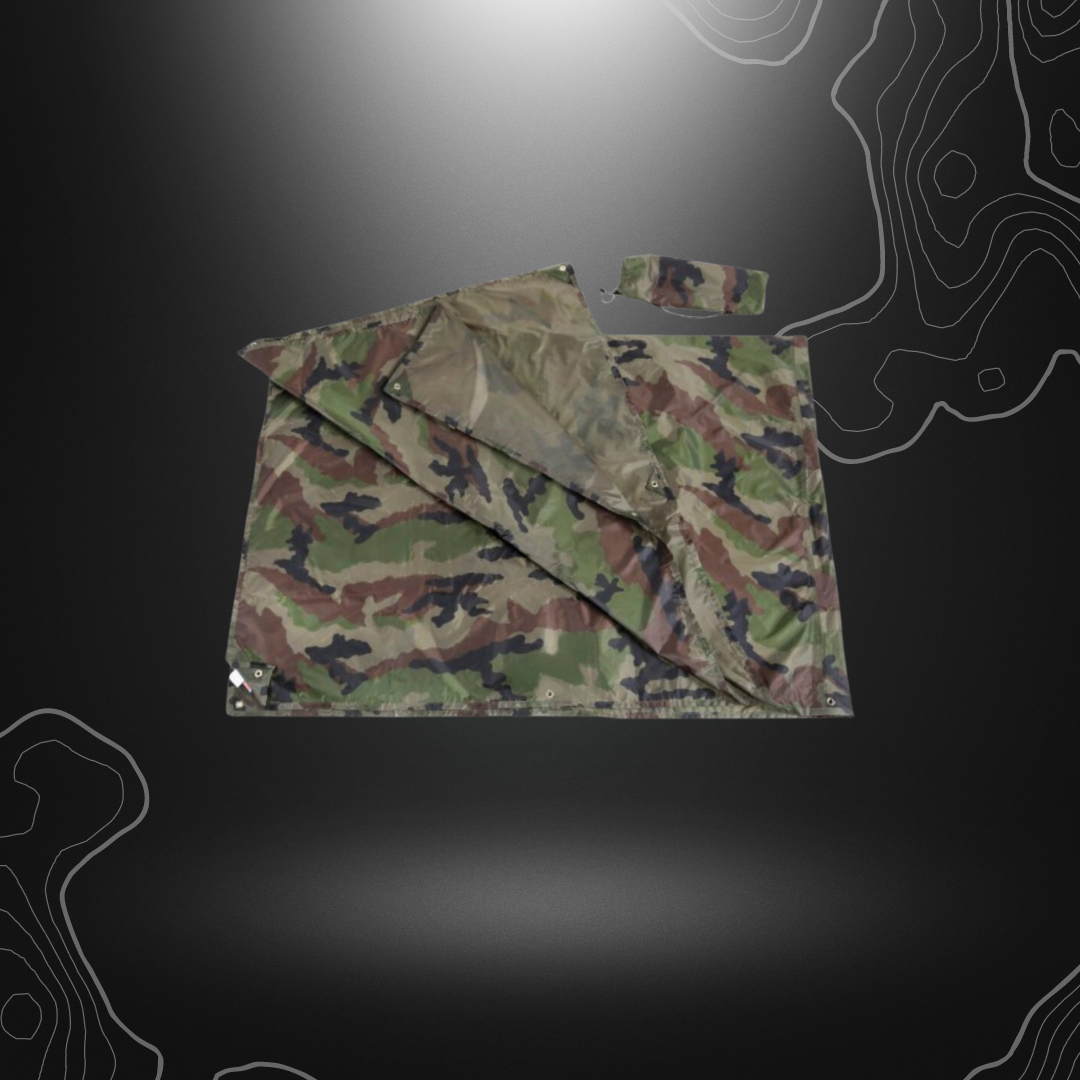 Alt tag: Bâche de terrain CAM CE Ripstop 4x3m de CityGuard, 100% polyester imperméable avec 12 œillets d'attache renforcés.