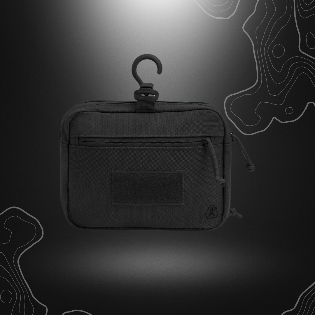 Robuste trousse de toilette noire Transall de A10 Equipment, conçue pour une utilisation fonctionnelle et durable