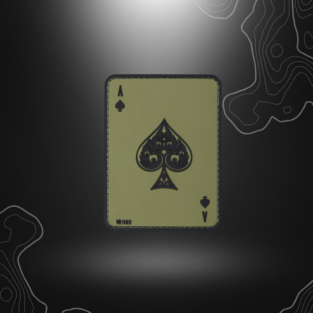 Patch en PVC vert en forme d'As de Pique