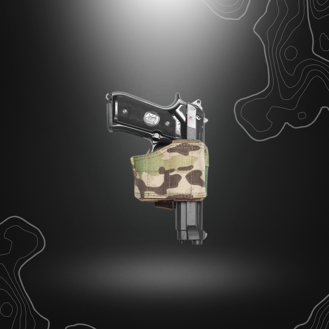 Holster universel droitier multicam de Warrior Assault avec multiples options de fixation, résistant et durable