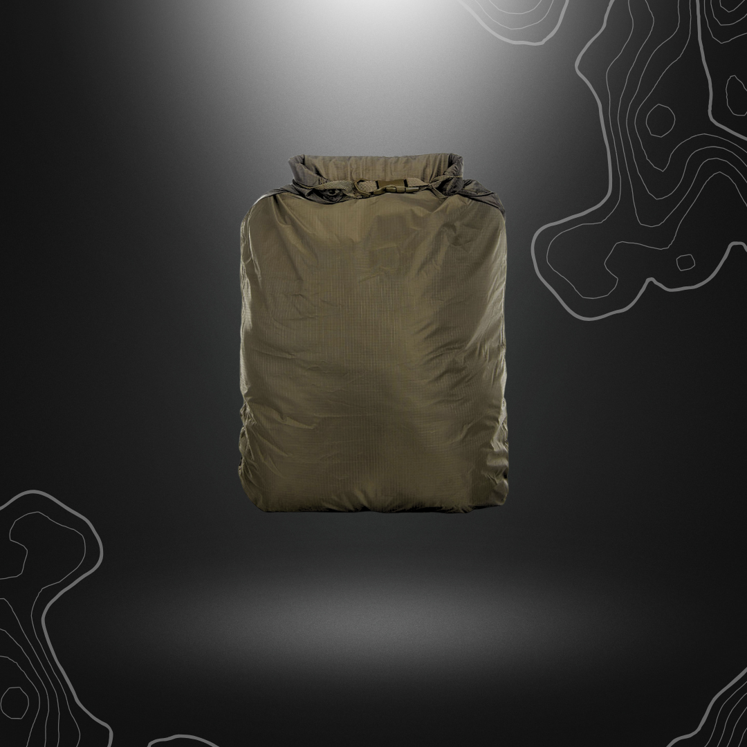 Sac étanche vert olive de 40L de la gamme EXPÉDITION par A10 Equipment, résistant et léger grâce à son tissu Ripstop 2.5 avec technologie LIGHT-SHELL 1 LAYER et