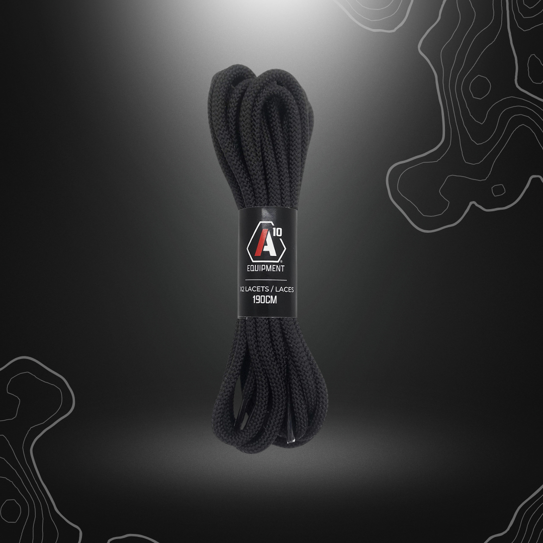 Une paire de lacets SÉCU-ONE noirs, résistants et fonctionnels, compatibles avec la gamme de chaussures SÉCU-ONE 8''