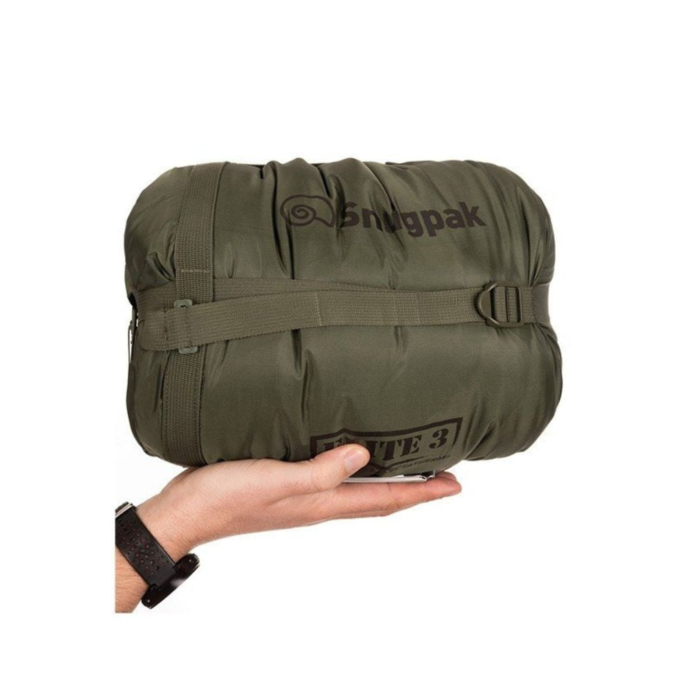 Sac de couchage sarcophage Softie Élite 3 vert olive de Snugpak avec panneau d'expansion intégré