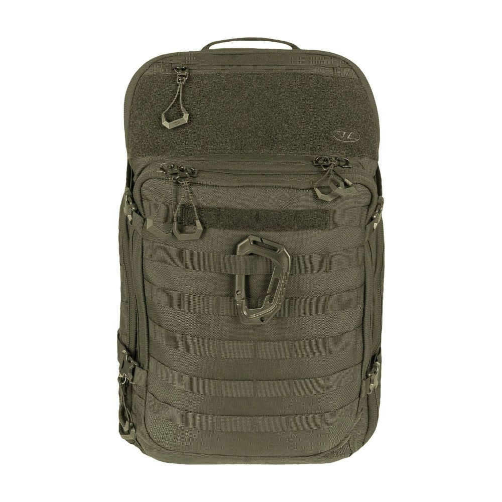 Alt tag pour sac à dos vert olive Highlander Harrier 45L avec système de dossier rembourré, sangle Molle et capacité de 45 litres