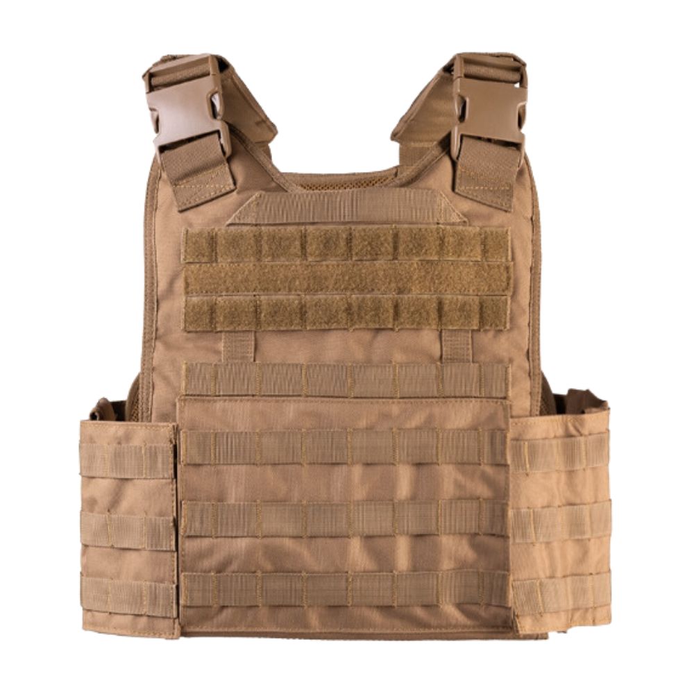 Gilet de combat SMB Coyote de Mil-Tec en polyester avec doublure et rembourrage, équipé de compartiments pour plaques de protection balistiques, ceinture épaule et ceinturon réglable,
