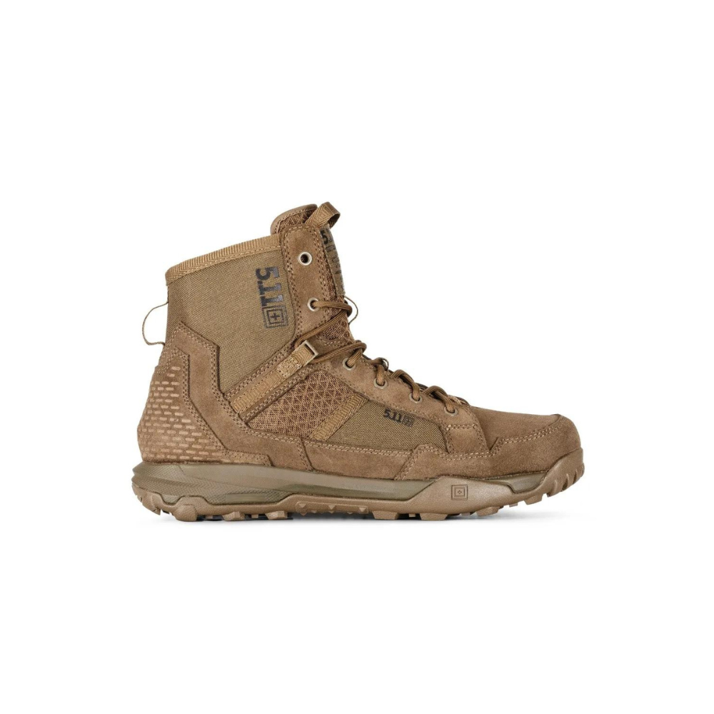 <p>Alt=Bottes non-zippées Coyote Tan 6 pouces 5.11®></p>