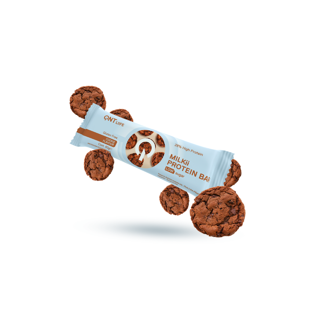 Barre protéinée MILKII au goût de cookie recouvert de chocolat au lait, sans gluten et riche en protéines