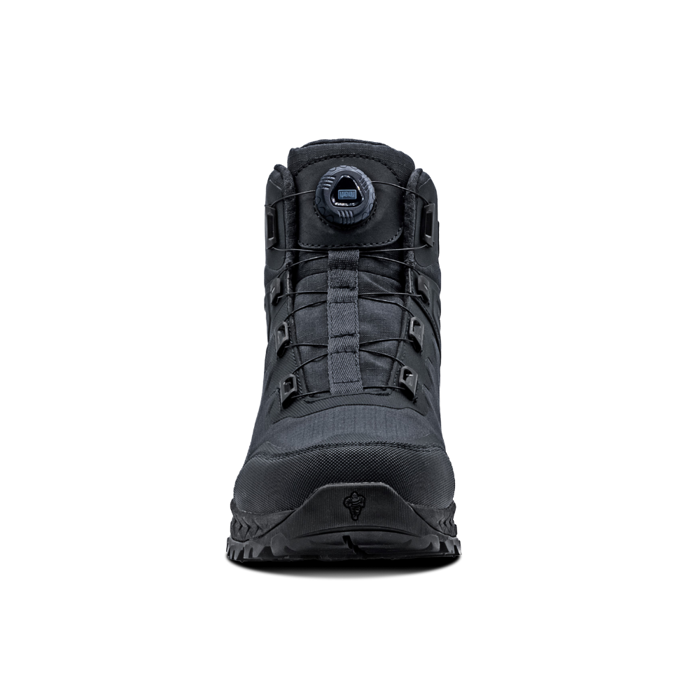 Chaussures noires Magnum Ultima Pro RC 6.0 WP M-LOC, confortables, durables et performantes, dotées de semelle Michelin et imperméables.