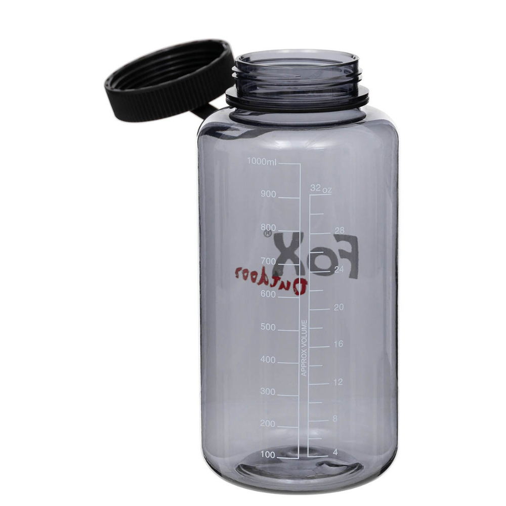 Gourde bouteille 1L grise Fox Outdoor, robuste et légère, avec ouverture extra large pour un remplissage facile, bouchon à vis et graduation jusqu'à 1000ml, lavable au l