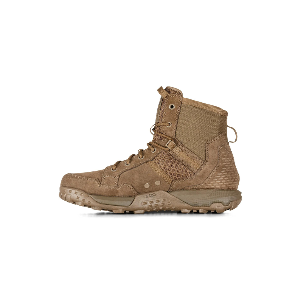 <p>Alt=Bottes non-zippées 6 pouces 5.11 en tan coyote>