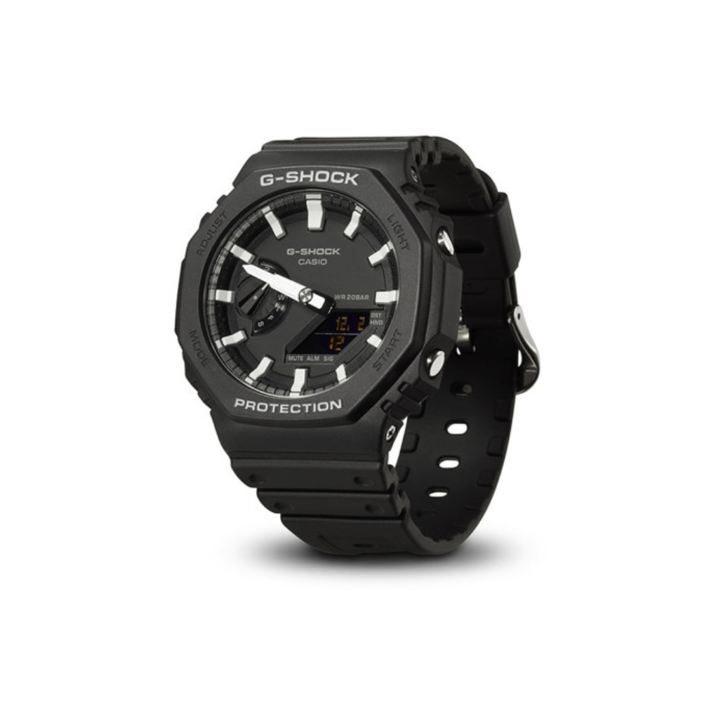 Montre G-Shock GA-2100 noir/gris de Casio avec cadran en verre minéral, bracelet en résine, caractéristiques numériques et analogiques, et étanchéité jusqu'à
