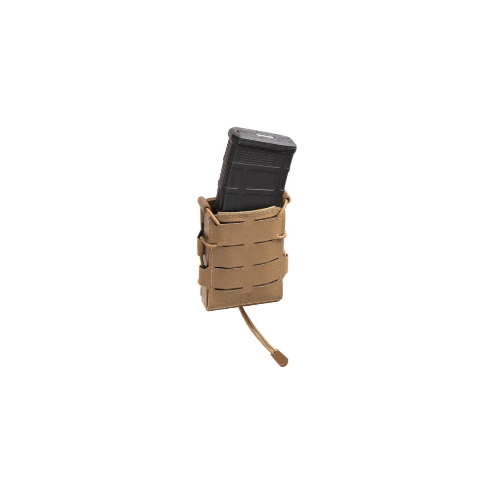 Porte-chargeur simple 5.56/AK Speedpouch LC Coyote de Clawgear, équipement en nylon léger et durable avec système de rétention rapide et compatibilité MOLLE.