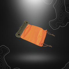 Poche EBI TT TAC MARKER SYSTEM de couleur vert olive de la marque TASMANIAN TIGER, utilisable pour signaler une zone ou en appui feu, compatible avec système MOLLE, dimensions 20x4