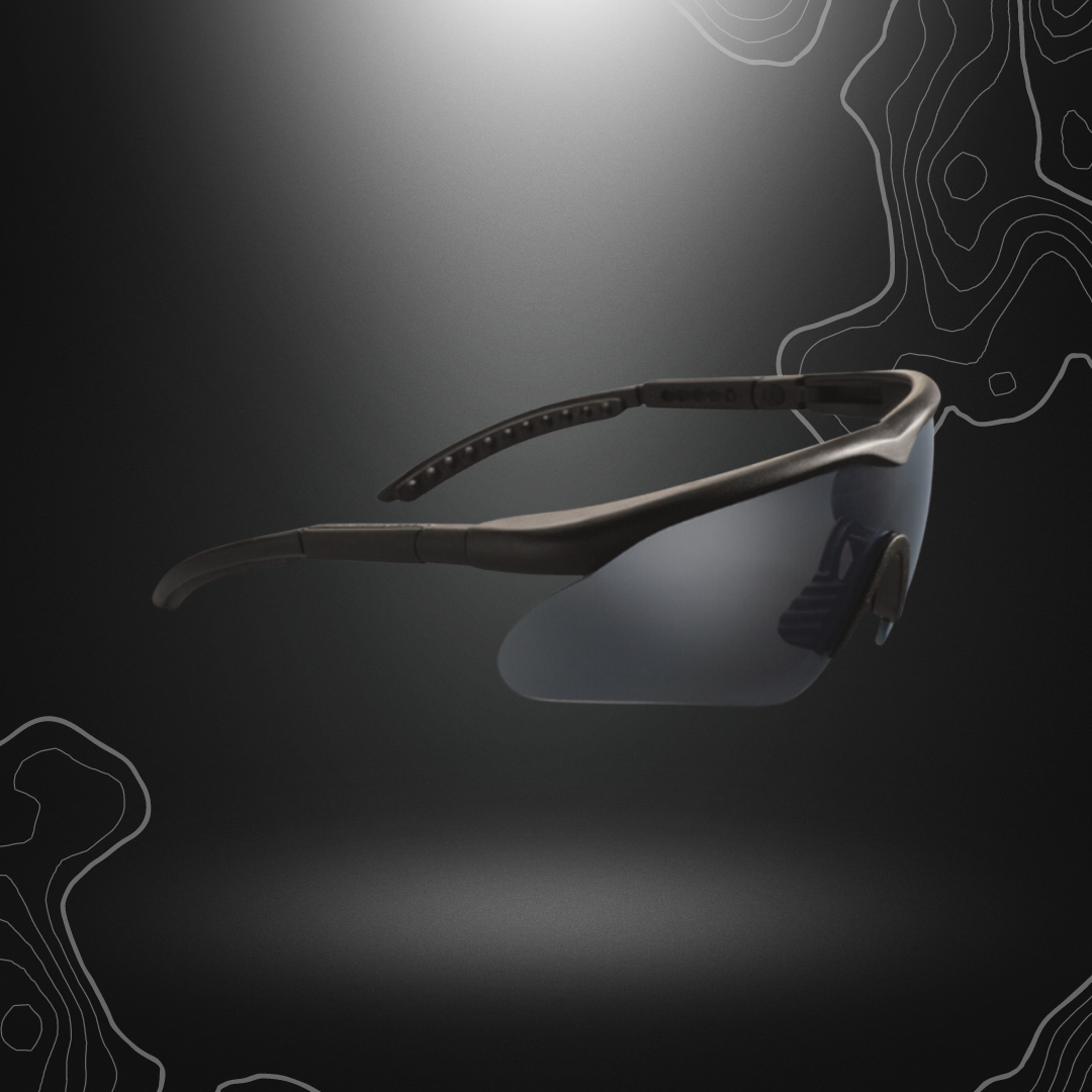 Lunettes balistiques Raptor de Swiss Eye avec verres interchangeables, résistantes aux rayures et à la buée, offrant une protection UV 400 et une protection UVA, UVB et UVC à 100