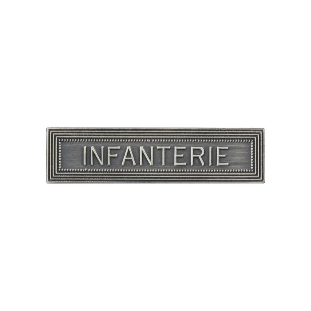 Boîte d'agrafes militaires utilisées pour fixer les insignes et les médailles