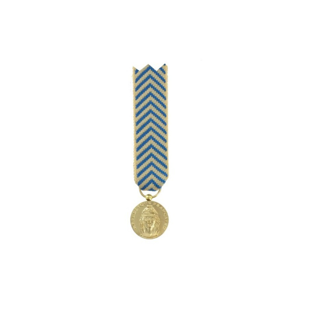Alt tag: Médaille Réduction Reconnaissance de la Nation sans barrette