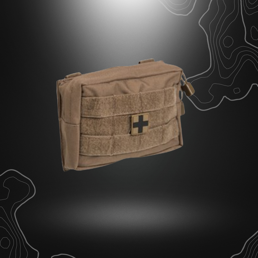 Kit de secours compact San Molle Belt Pouch Small Tan, contenant divers pansements, bandages, ciseaux, gants, couverture de survie et instructions de secours, fabriqué par Mil-Tec