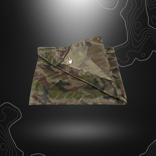 Image d'une bâche de terrain Camo CE Ripstop 3x3m de CityGuard, en polyester imperméable avec 12 œillets d'attache.