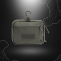 Trousse de toilette militaire verte olive Transall de A10 Equipment, résistante et fonctionnelle avec plusieurs compartiments de rangement