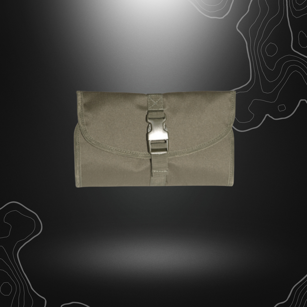 Grande trousse de toilette verte olive Mil-Tec avec de nombreux compartiments