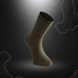 Chaussettes mi-mollet en laine mérinos vert olive Woolpower Classic 400, idéales pour le froid et les activités extérieures